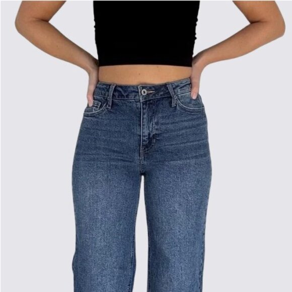 BCBGeneration High Rise Wide Leg Frayed Hem Jeans 7/28" - Picture 2 of 5